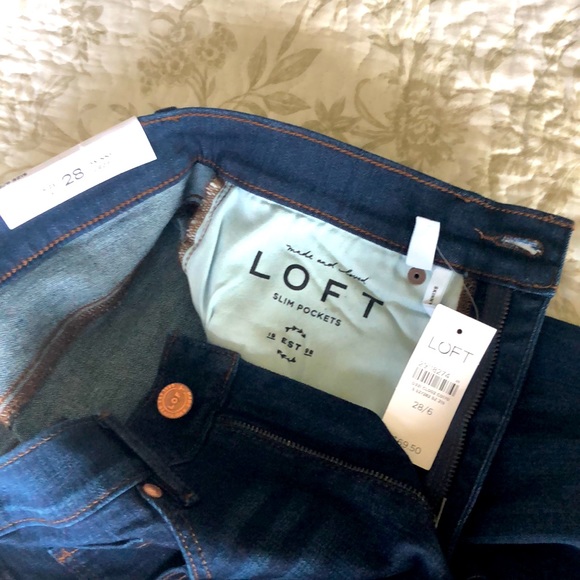 Loft jeans- skinny crop size 28/6 - Picture 3 of 3